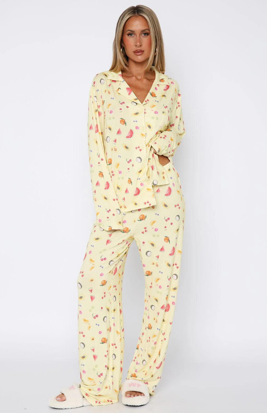10489-pillow-talk-printed-long-sleeve-pyjama-set-fruit-salad-2.webp Pillow Talk Printed Long Sleeve Pyjama Set Fruit Salad