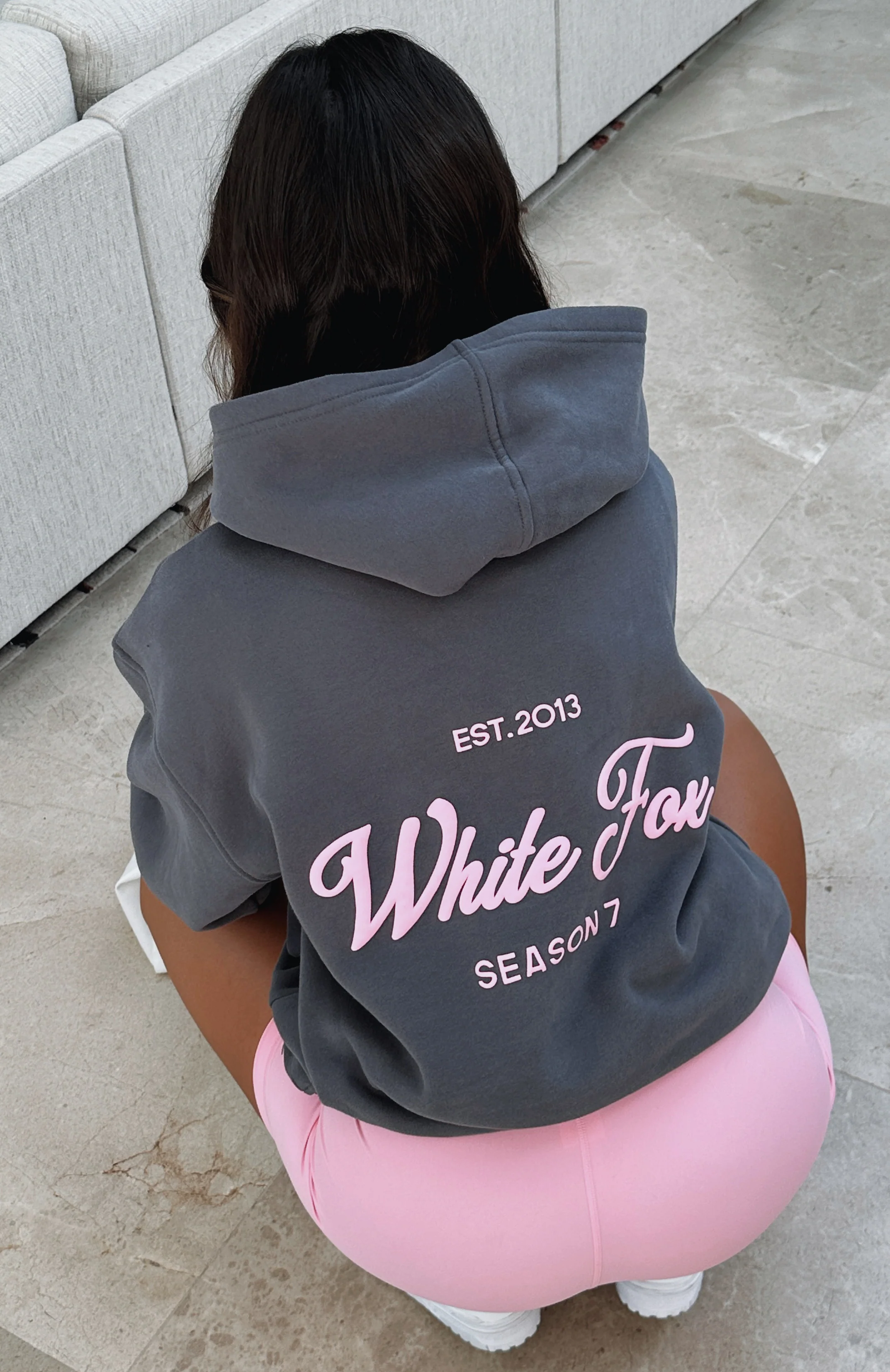 10667-season-7-oversized-hoodie-monument-1.webp Season 7 Oversized Hoodie Monument