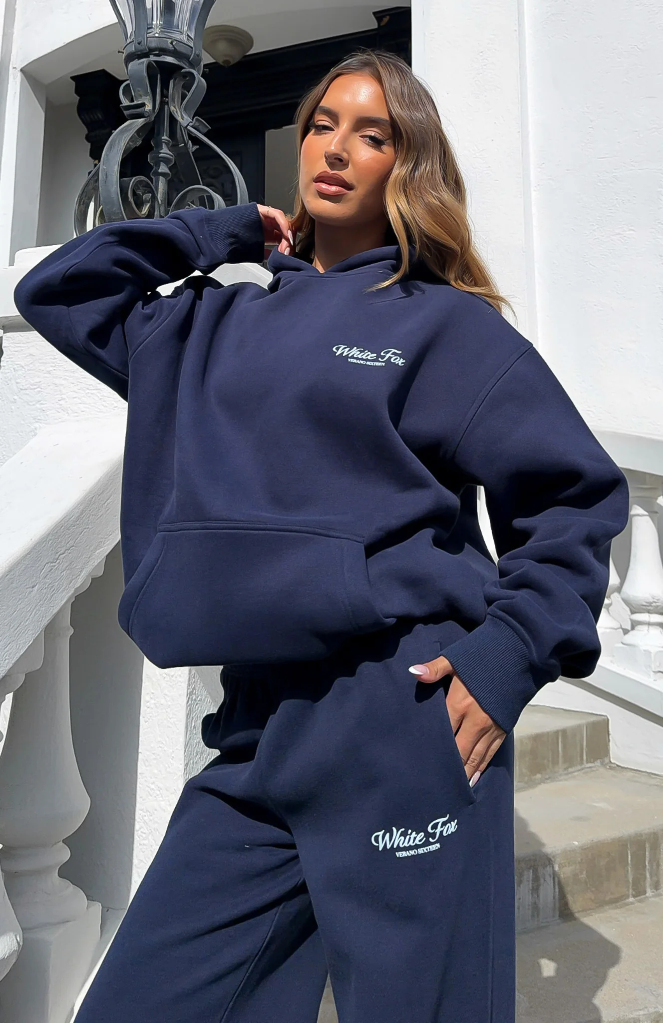 11226-verano-sixteen-lilia-oversized-hoodie-navy-2.webp Verano Sixteen Lilia Oversized Hoodie Navy