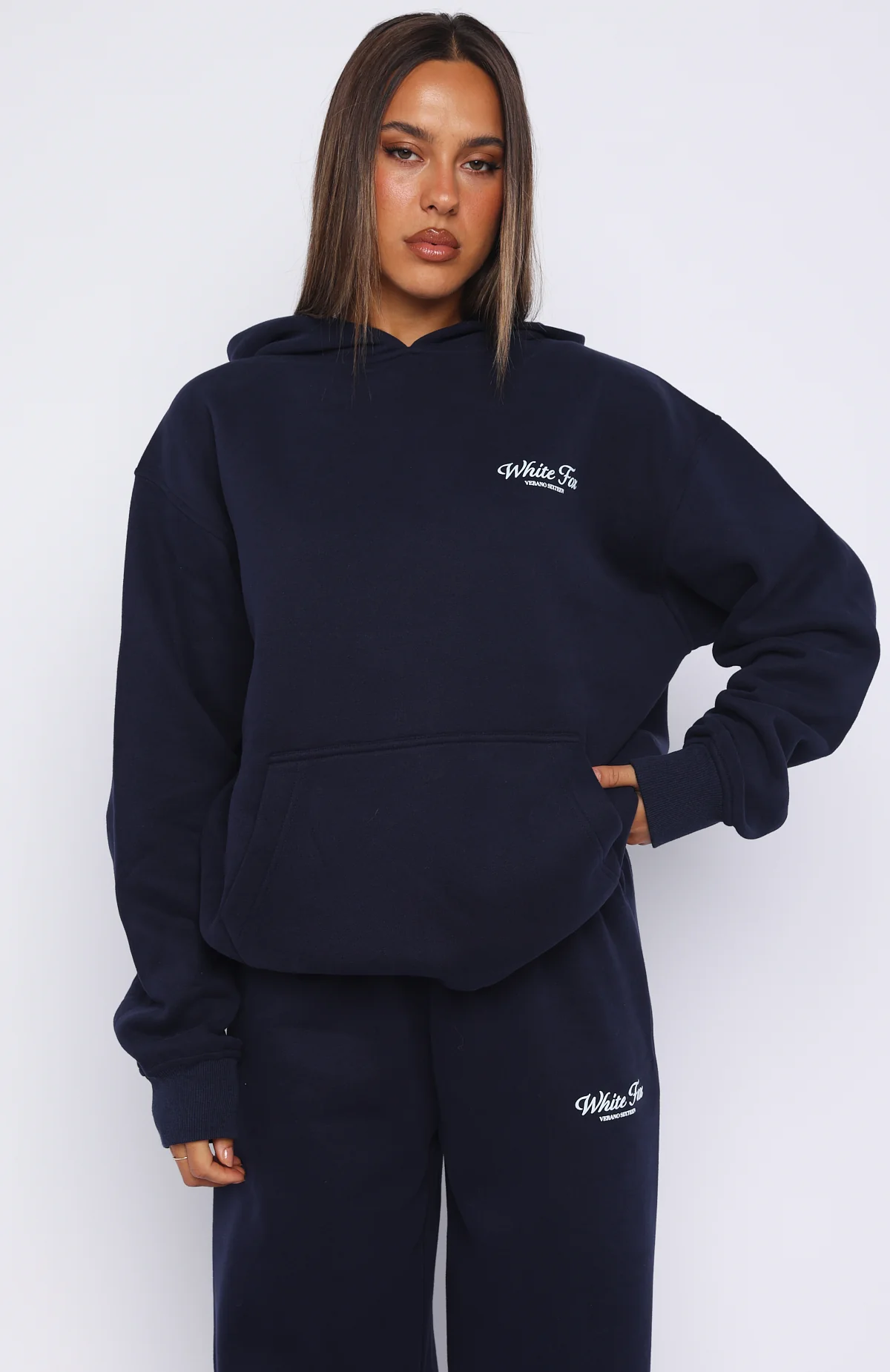 11226-verano-sixteen-lilia-oversized-hoodie-navy-3.webp Verano Sixteen Lilia Oversized Hoodie Navy