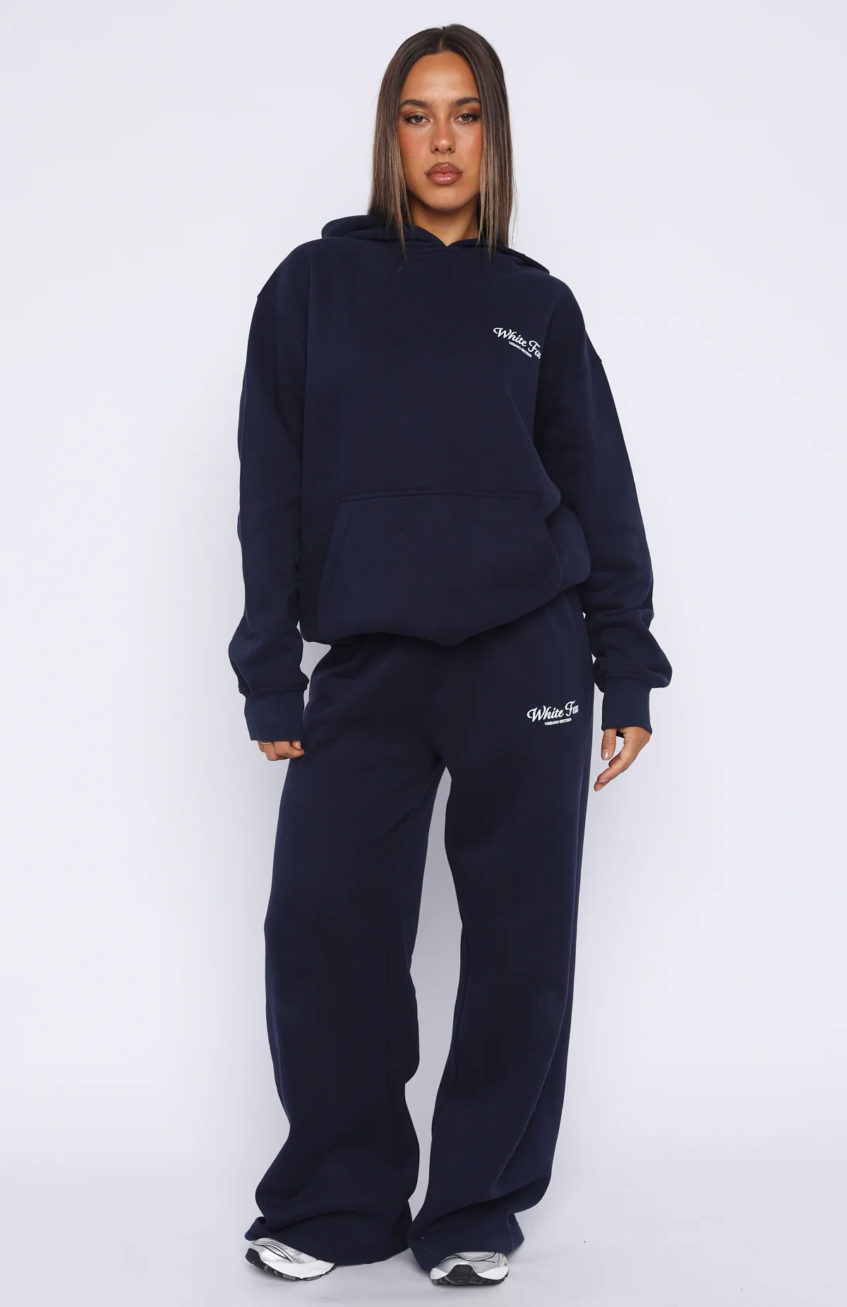 11226-verano-sixteen-lilia-oversized-hoodie-navy-6.webp Verano Sixteen Lilia Oversized Hoodie Navy