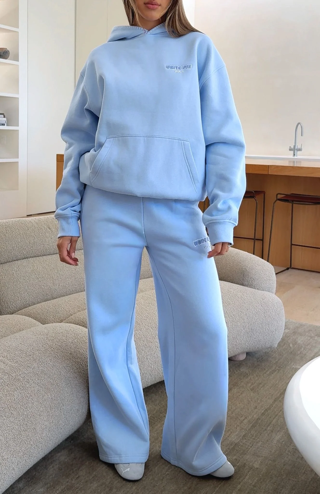 11298-vol.-1-wide-leg-sweatpants-blue-1.webp Vol. 1 Wide Leg Sweatpants Blue