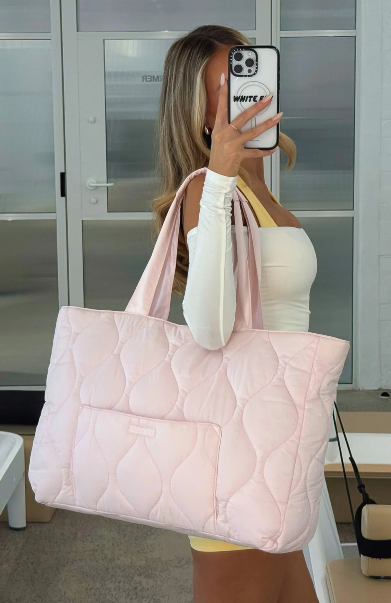 12483-always-moving-quilted-tote-bag-ballet-pink-1.webp Always Moving Quilted Tote Bag Ballet Pink
