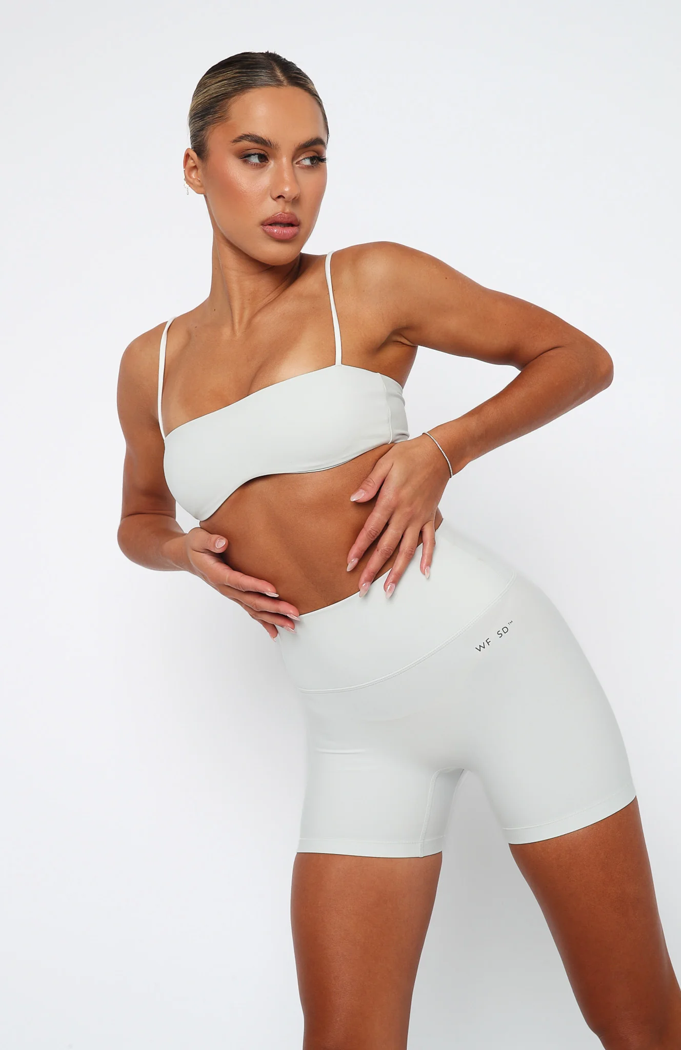 13143-carter-bike-shorts-oyster-3.webp Carter Bike Shorts Oyster