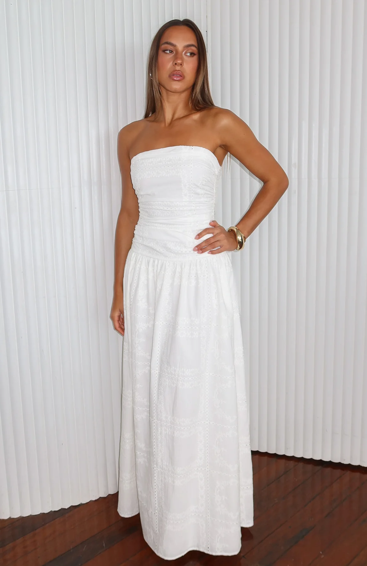 1460-bittersweet-babe-strapless-broderie-maxi-dress-white-1.webp Bittersweet Babe Strapless Broderie Maxi Dress White