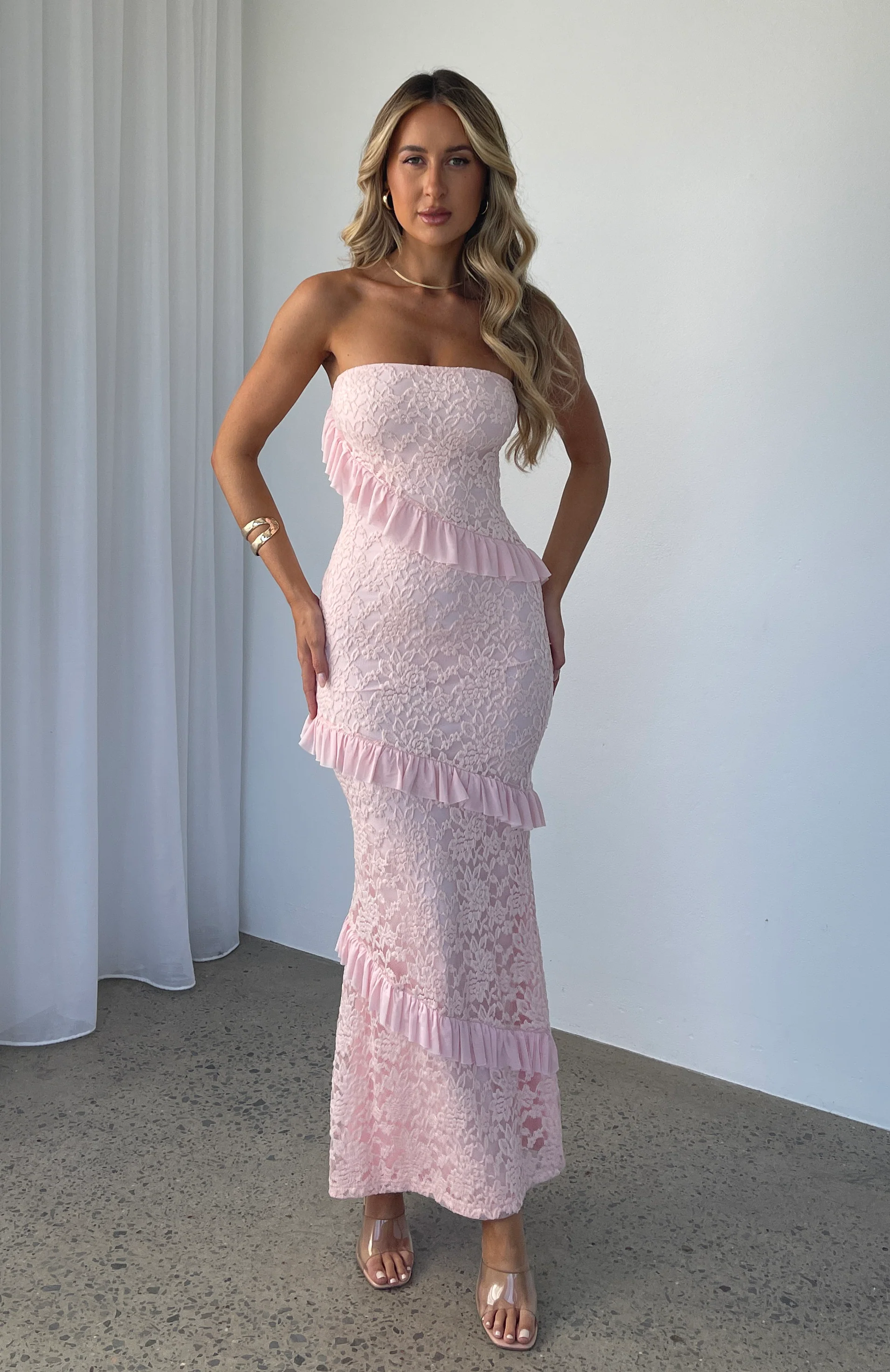 14618-she-s-a-masterpiece-lace-maxi-dress-pink-1.webp She's A Masterpiece Lace Maxi Dress Pink