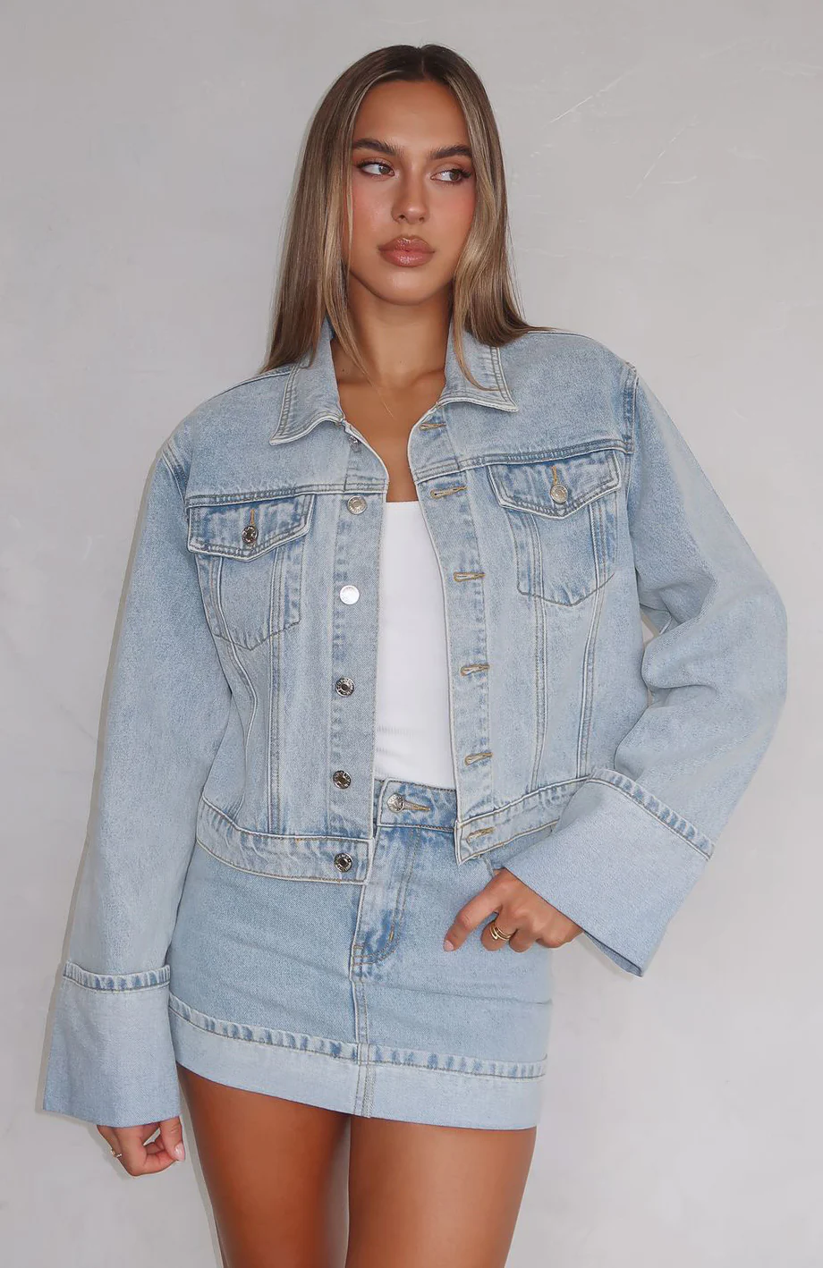 18737-charlotte-denim-jacket-light-blue-1.webp Charlotte Denim Jacket Light Blue