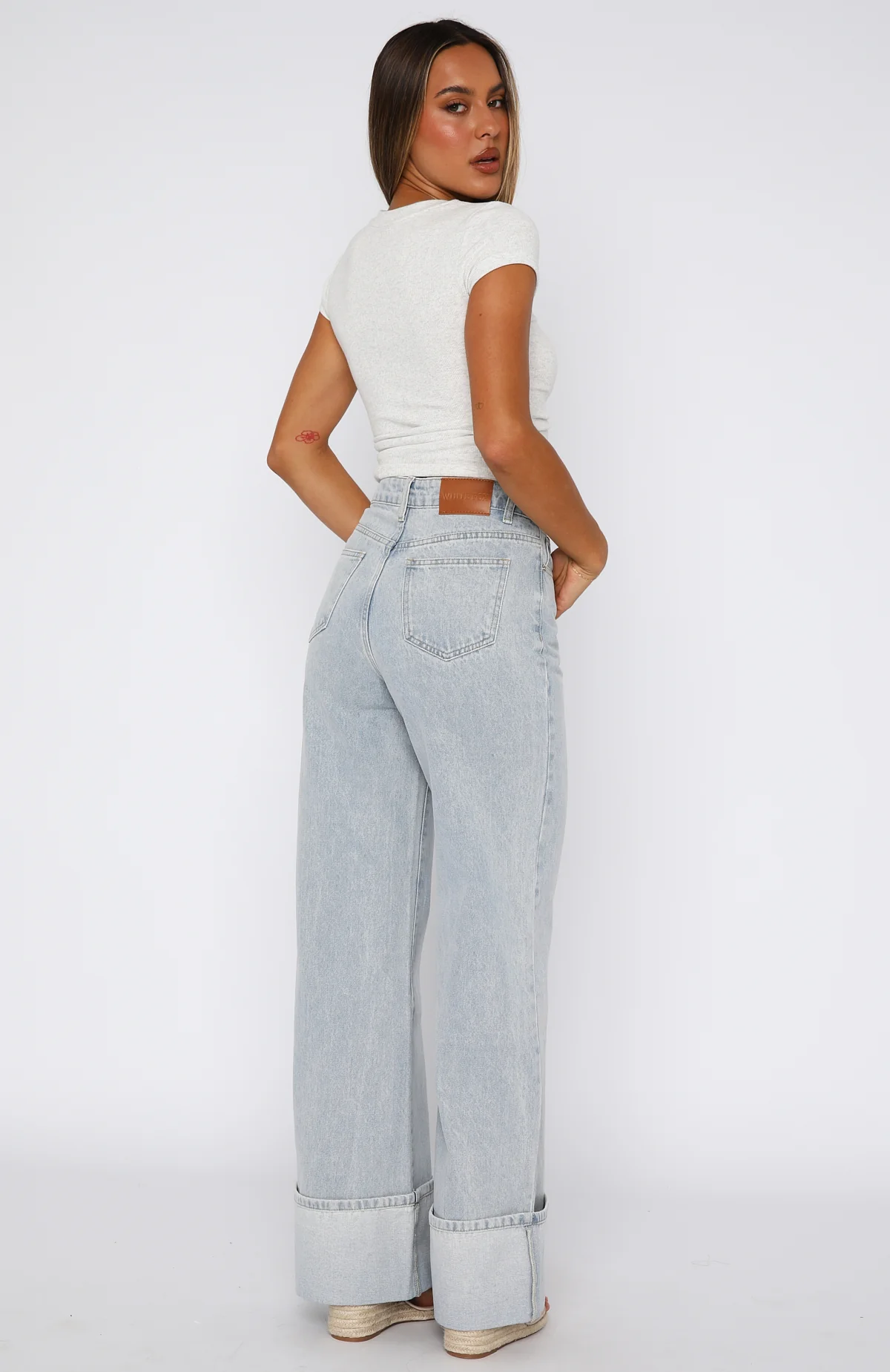 21654-ellie-high-rise-wide-leg-jeans-glacier-blue-4.webp Ellie High Rise Wide Leg Jeans Glacier Blue