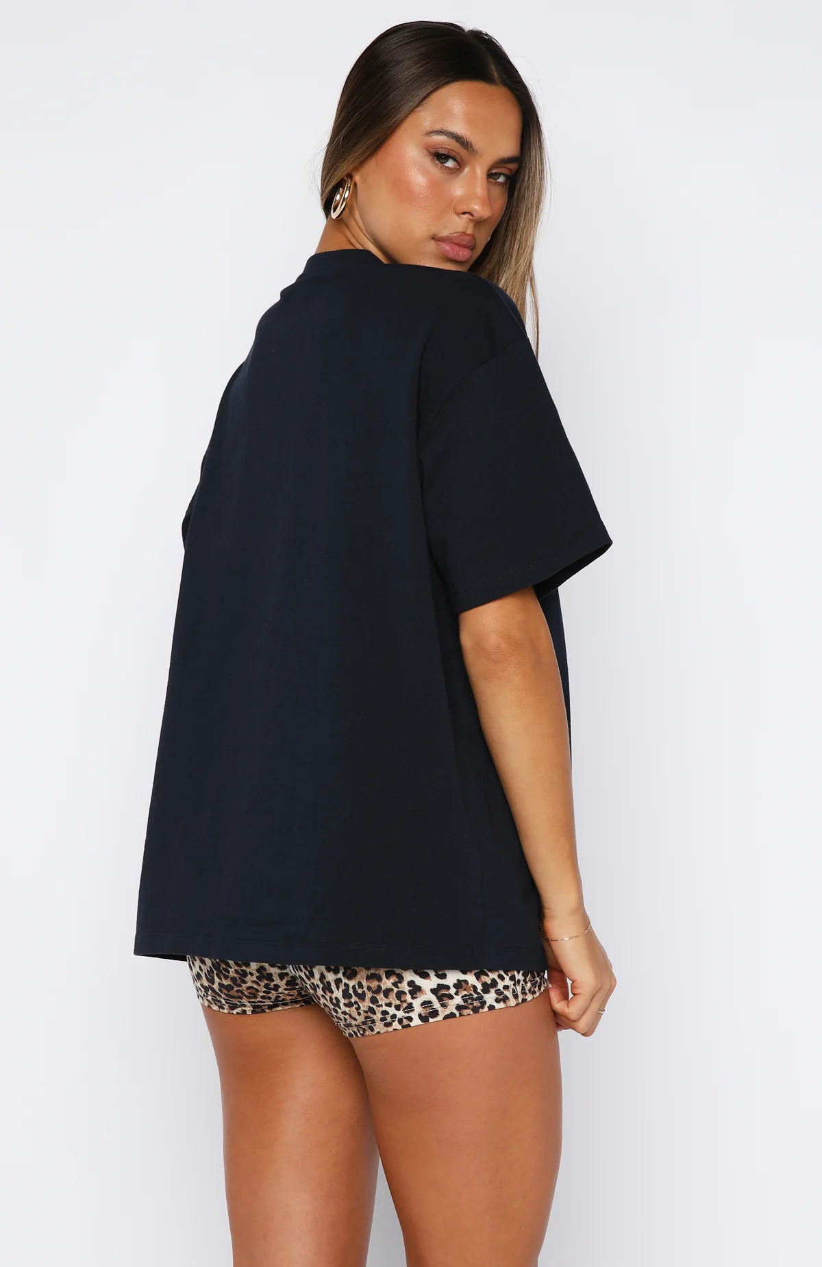 355-11th-street-concrete-jungle-oversized-tee-blueberry-twist-4.webp 11th Street Concrete Jungle Oversized Tee Blueberry Twist