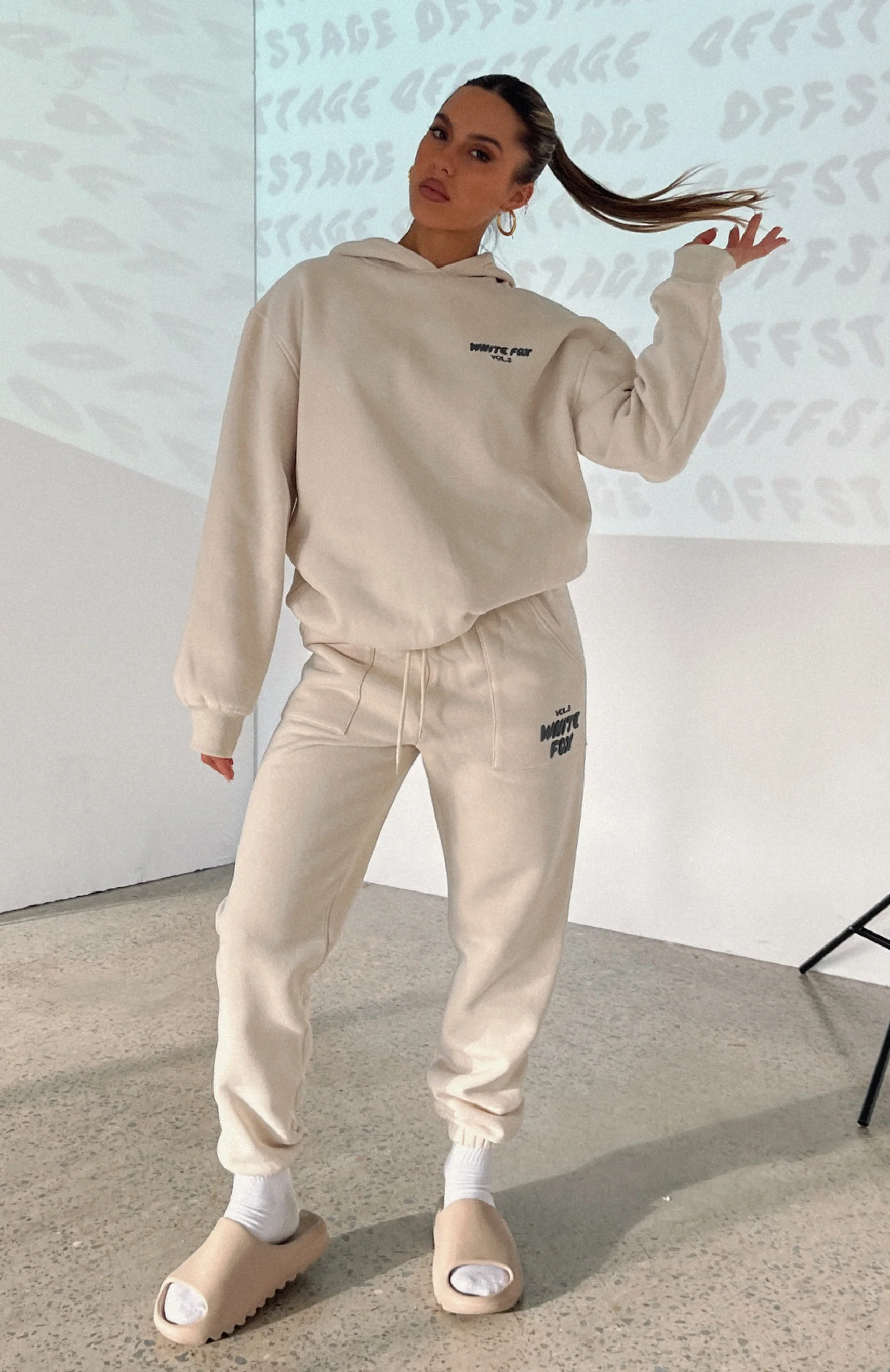 5595-offstage-sweatpants-pebble-1.webp Offstage Sweatpants Pebble