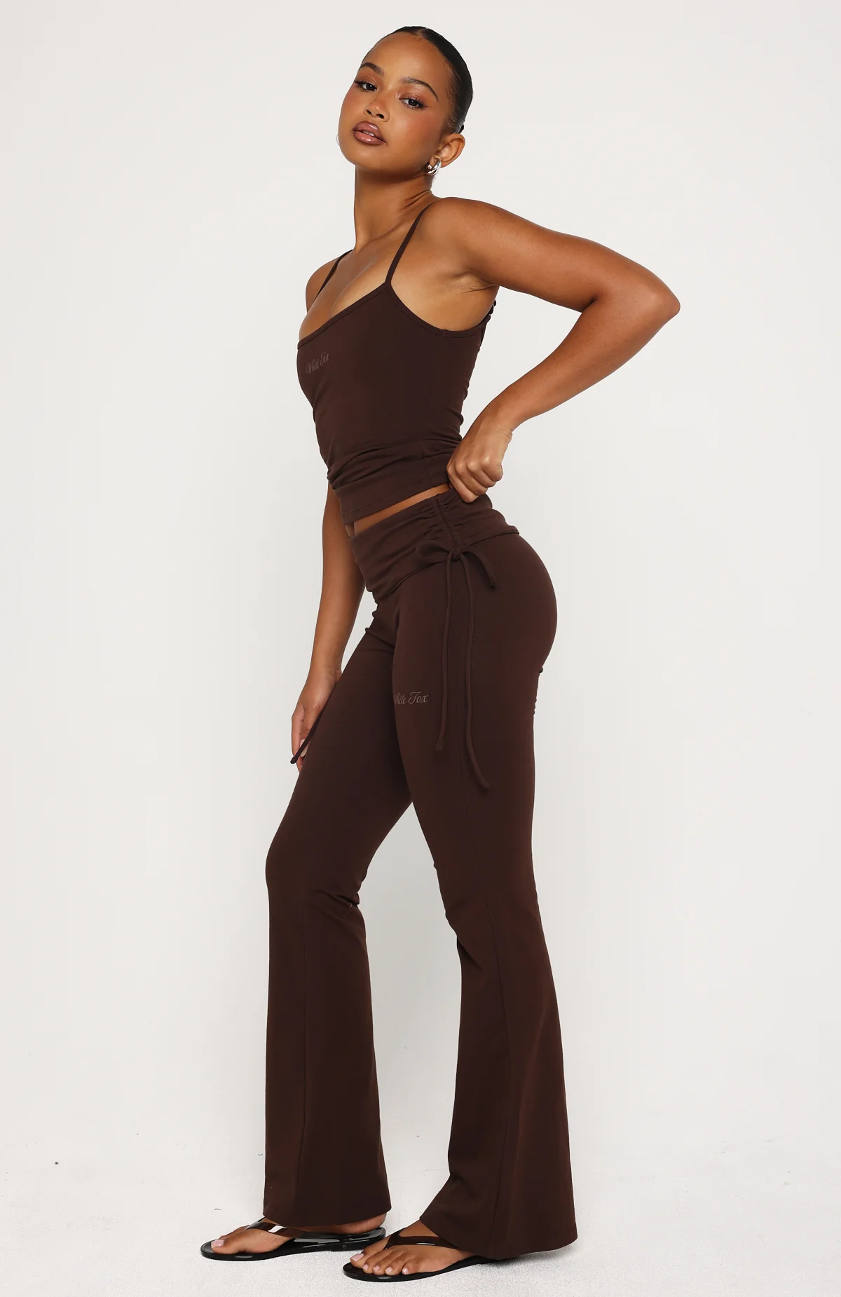 5970-pretty-vibes-fold-over-flare-pants-chocolate-3.webp Pretty Vibes Fold Over Flare Pants Chocolate
