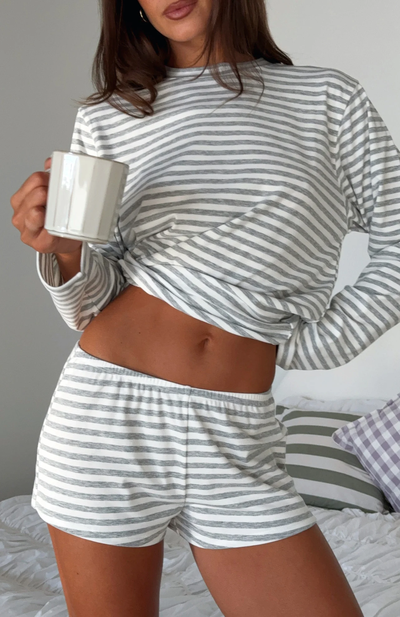 6568-slow-life-pyjama-shorts-grey-white-stripe-1.webp Slow Life Pyjama Shorts Grey/White Stripe