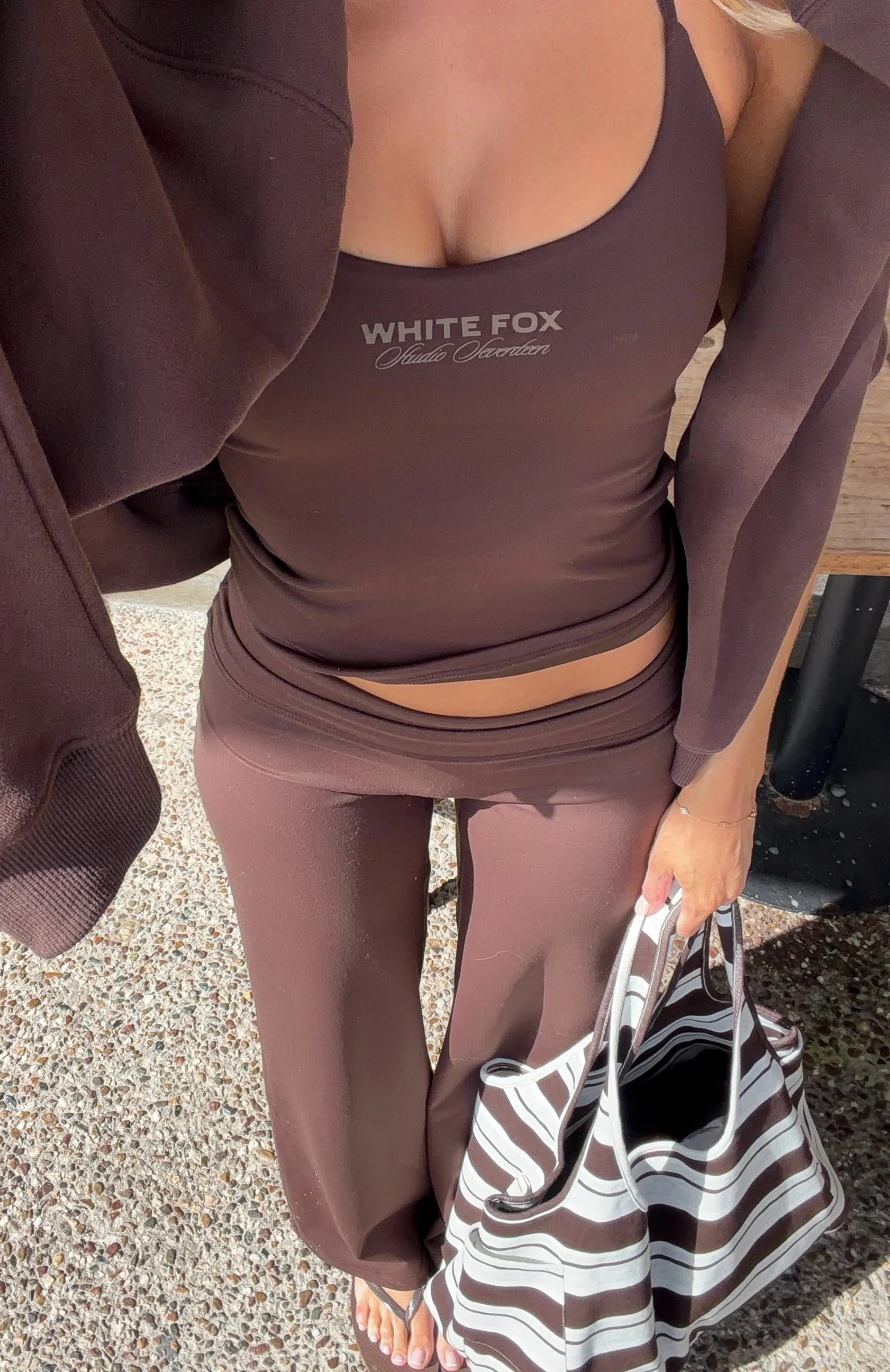 6960-studio-17-lila-wide-leg-pants-chocolate-6.webp Studio 17 Lila Wide Leg Pants Chocolate