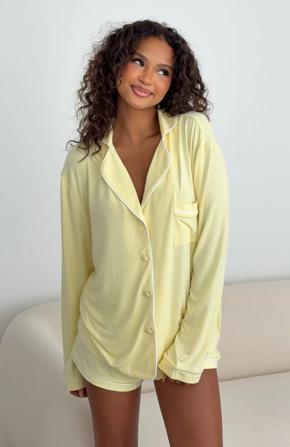 925-airplane-mode-modal-pyjama-top-lemon-1.webp Airplane Mode Modal Pyjama Top Lemon