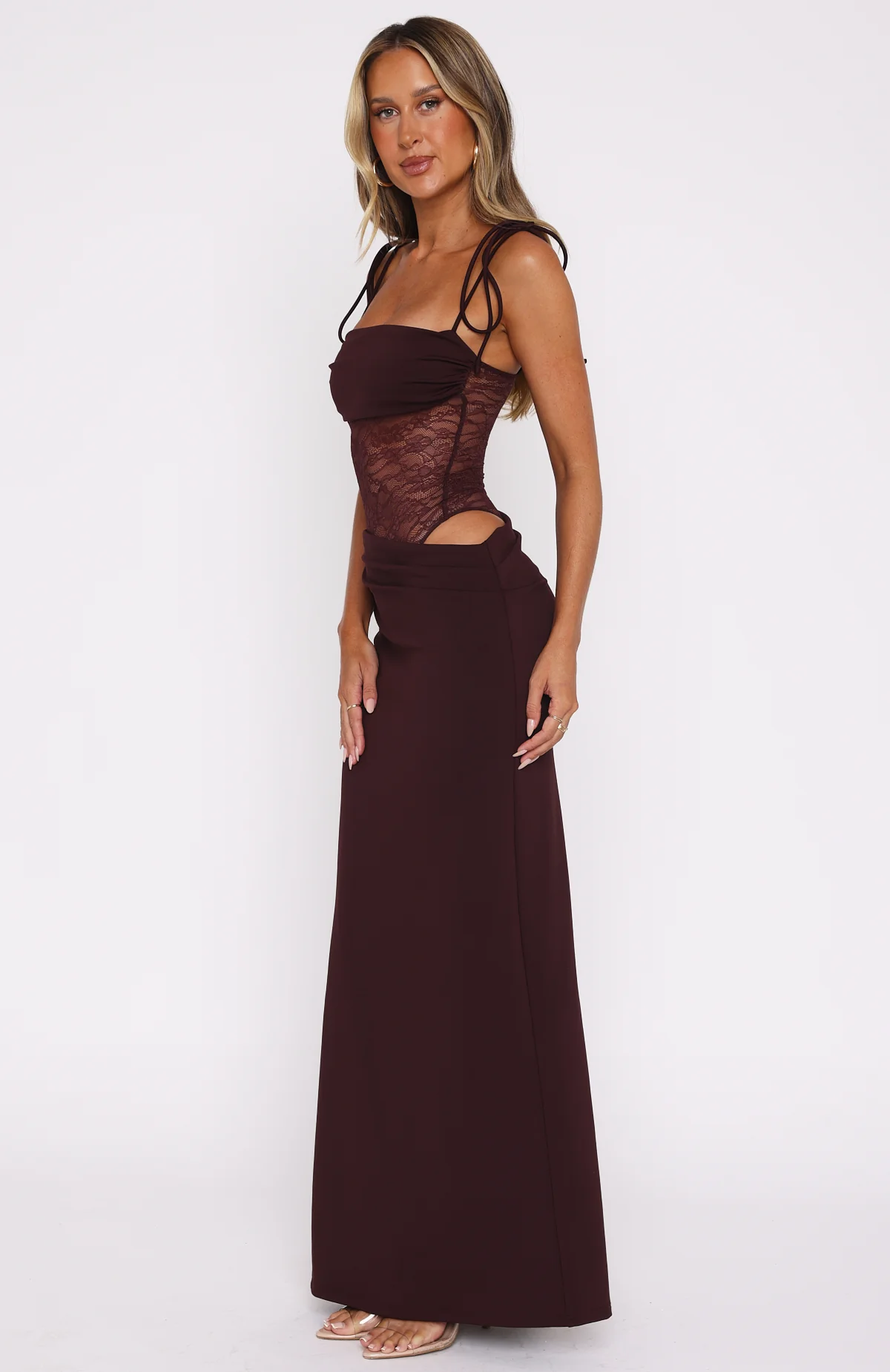 9268-compliment-me-maxi-dress-burgundy-3.webp Compliment Me Maxi Dress Burgundy