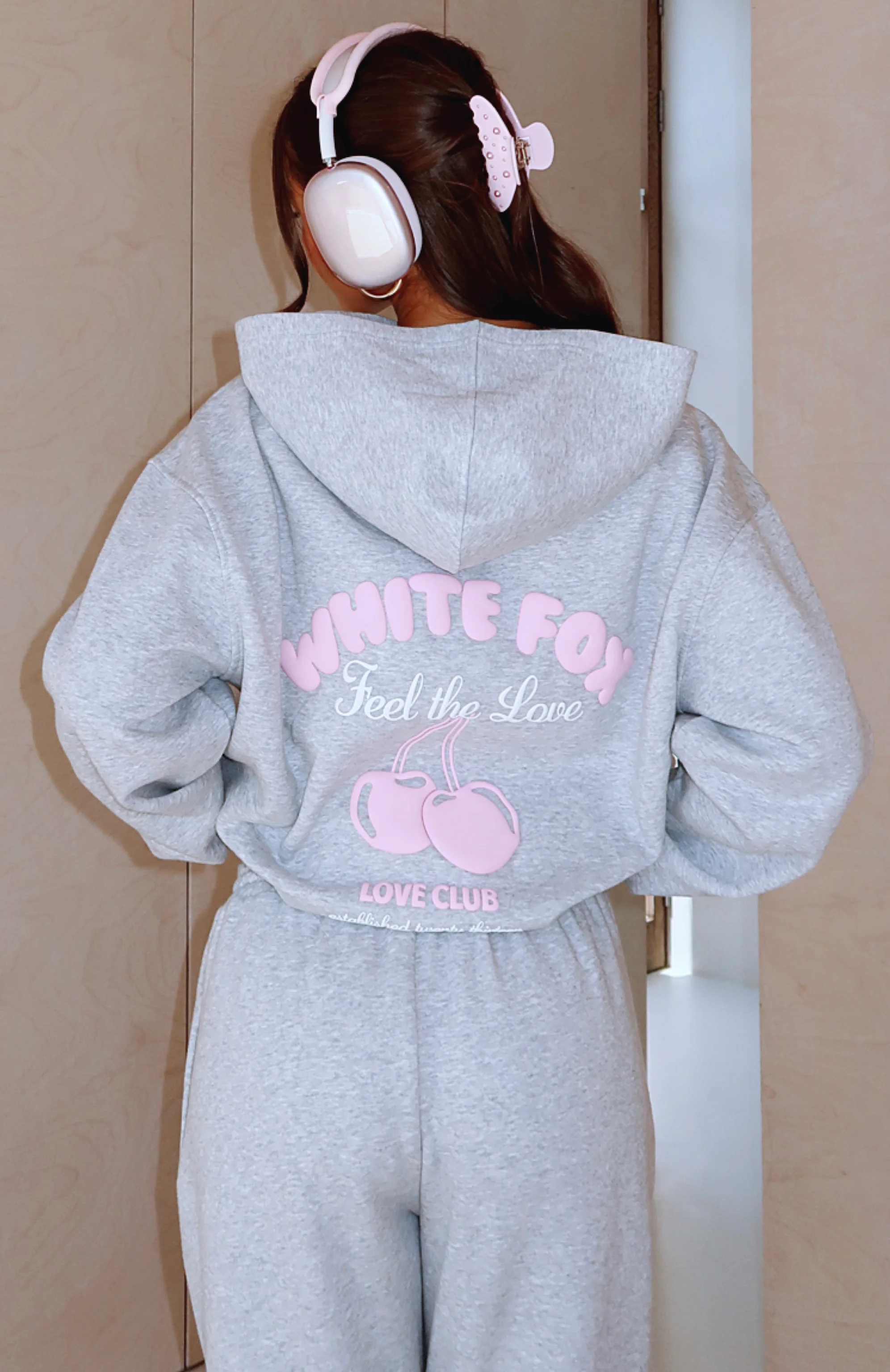 9967-love-me-tender-oversized-hoodie-dark-grey-marle-1.webp Love Me Tender Oversized Hoodie Dark Grey Marle