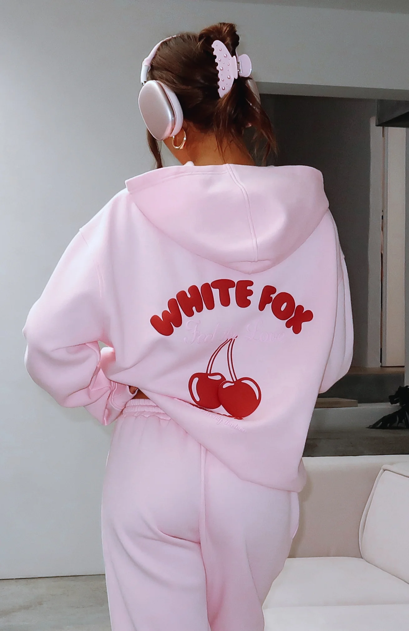 9974-love-me-tender-oversized-hoodie-pink-1.webp Love Me Tender Oversized Hoodie Pink